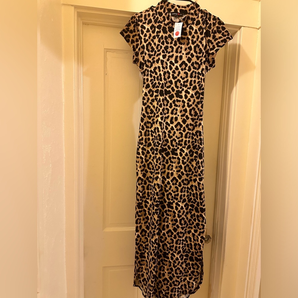 Leopard print fitted maxi dress with side splits